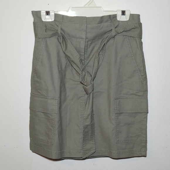 LOFT Dresses & Skirts - Loft Olive Green Cargo Skirt Paper Bag Waist Stretch Belted Women's Size 6P NEW